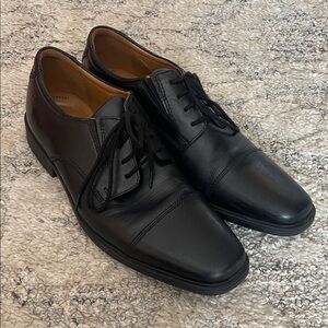 Classic Black Men's Dress Shoes